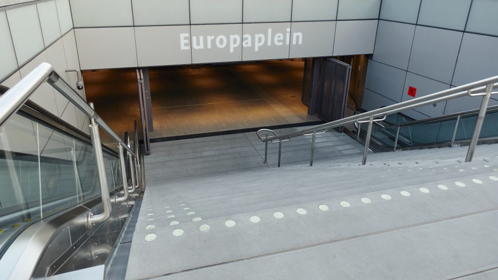 Noord/Zuidlijn station Europaplein