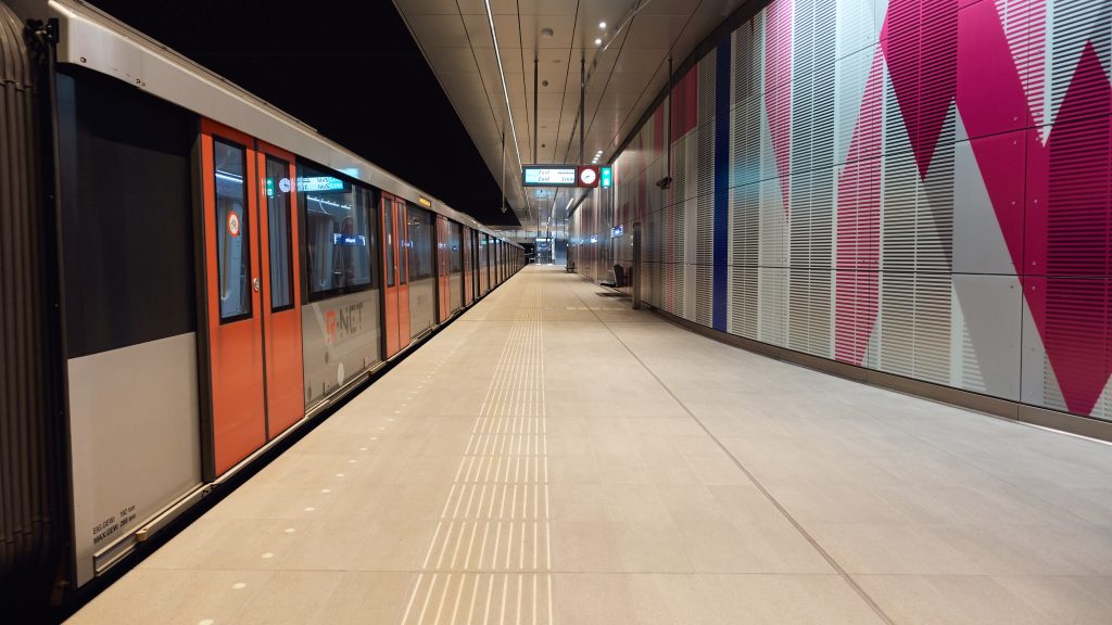 Noord/Zuidlijn station Europaplein